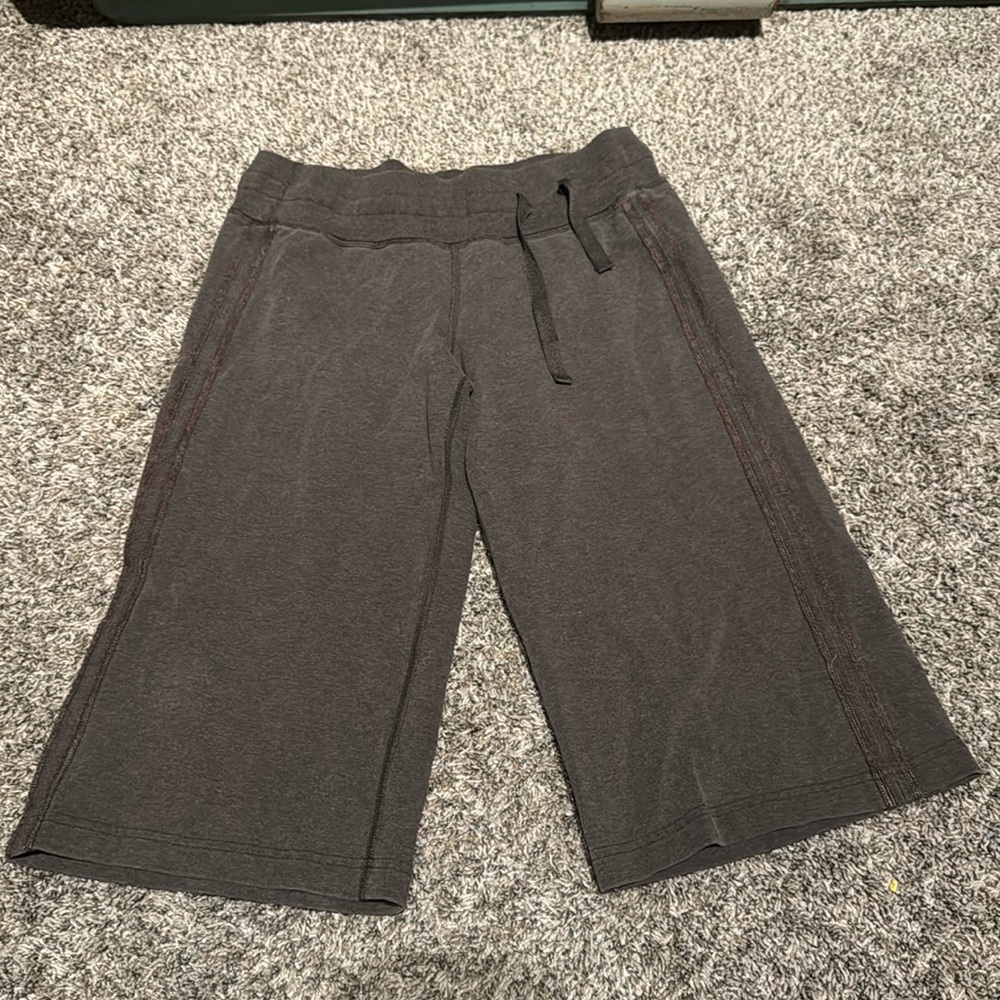 RARE LULULEMON cozy lounge shorts